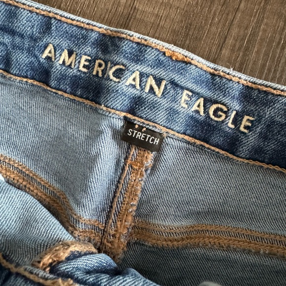 American Eagle Shorts - Picture 2 of 5